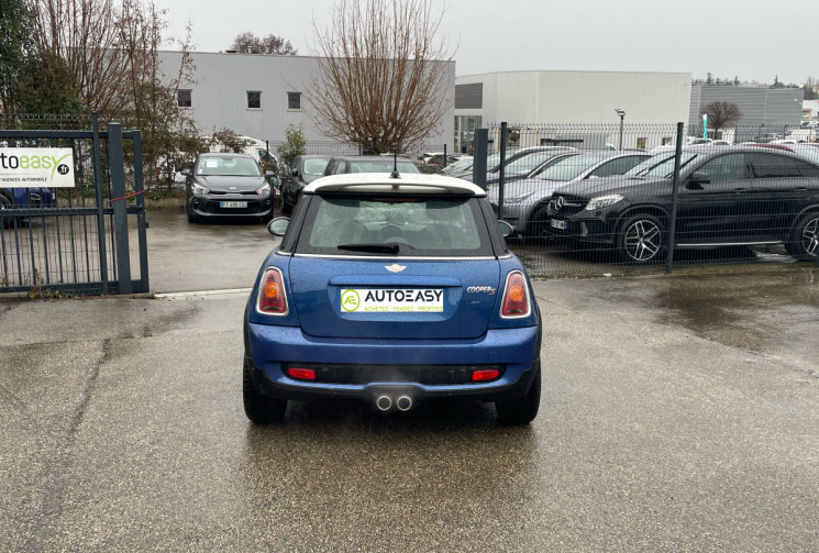 Mini Cooper S / 175 CH 