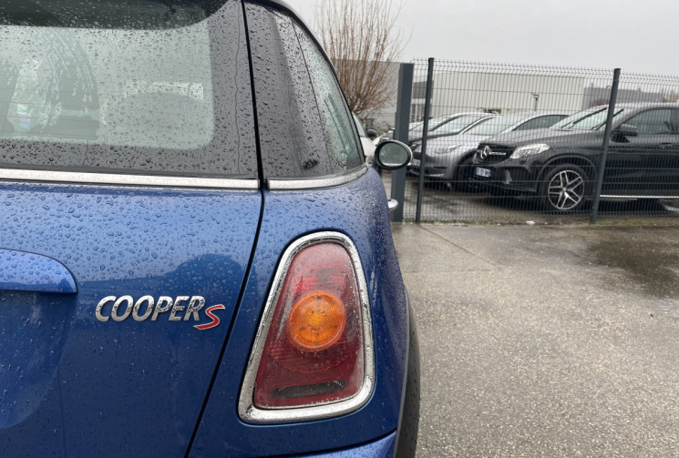 Mini Cooper S / 175 CH 