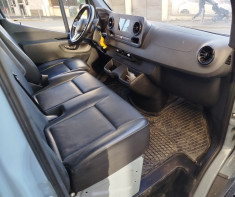 Mercedes Sprinter III 910.623 FWD L1H2 214CDI 2.2 D 16V Fourgon moyen 9G-TRONIC 143 cv Boîte auto