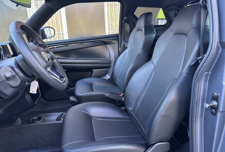 Ligier JS 50 DCI SPORT PACK * 5 KM * GARANTIE LIGIER 12/2026 * CARPLAY * CAMERA * CUIR * PRIX TTC