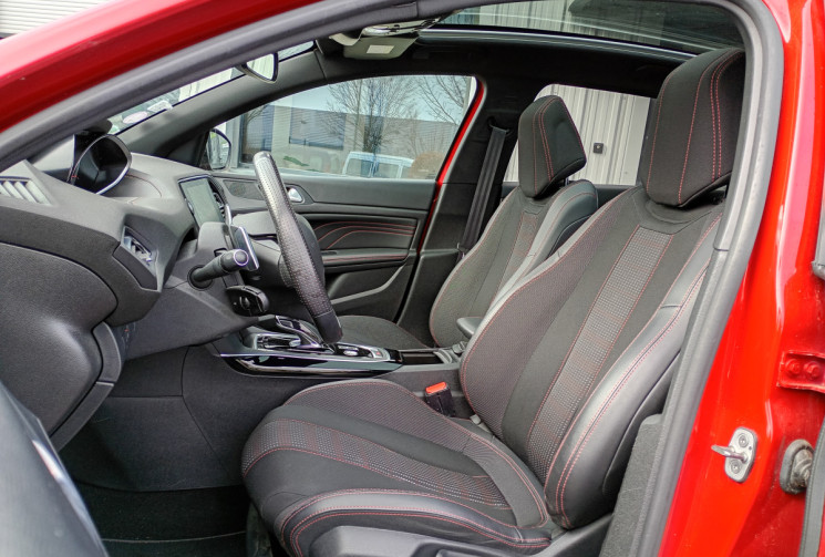 Peugeot 308  II 1.2 130ch S&S GT LINE EAT8 