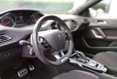 Peugeot 308  II 1.2 130ch S&S GT LINE EAT8 