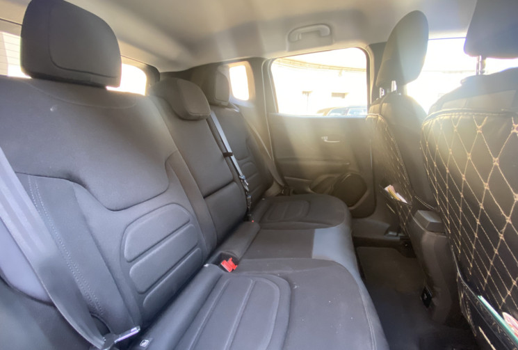 Jeep Renegade LIMITED 1.4 140CH - Clim auto - Bluetooth - Camera - Distrib à jour 