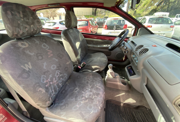 Renault Twingo I 1.2 i 16V EMOTION 75CH CLIM - VITRES ELECTRIQUES - RETROS ELECTRIQUES