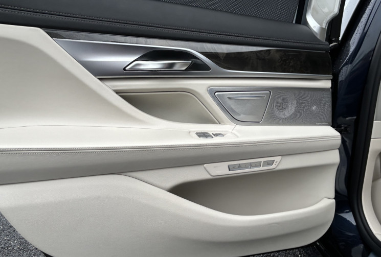 BMW SERIE 7 750Li Xdrive Limousine G12 4.4 V8 450CH