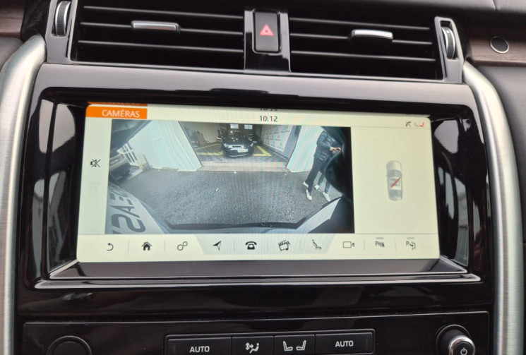 Land-Rover Discovery  V Phase 2 P250 2.0 16V 4WD 300 CV Boîte auto