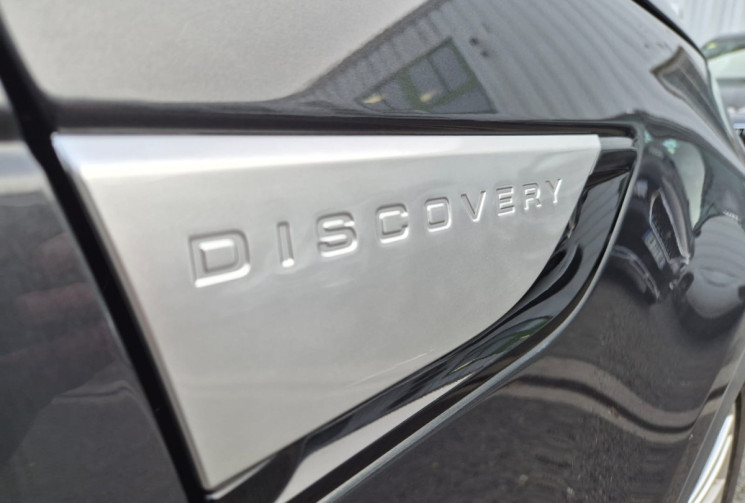 Land-Rover Discovery  V Phase 2 P250 2.0 16V 4WD 300 CV Boîte auto