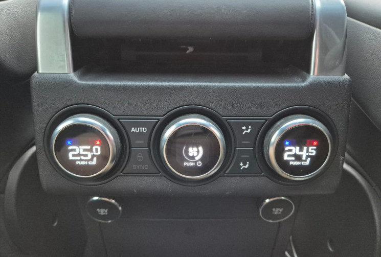 Land-Rover Discovery  V Phase 2 P250 2.0 16V 4WD 300 CV Boîte auto