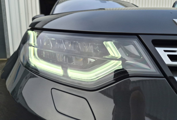 Land-Rover Discovery  V Phase 2 P250 2.0 16V 4WD 300 CV Boîte auto