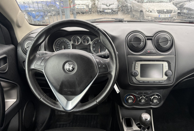 Alfa Romeo MiTo 1.4 / 77 ch / Junior / ideal jeune conducteur