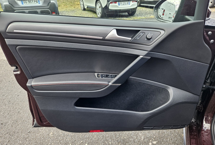 Volkswagen Golf VII PH2 GTI PERFORMANCE 2.0 TSI 245 DSG7 TO DCC CUIR