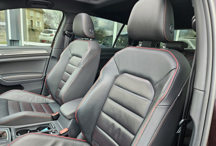 Volkswagen Golf VII PH2 GTI PERFORMANCE 2.0 TSI 245 DSG7 TO DCC CUIR