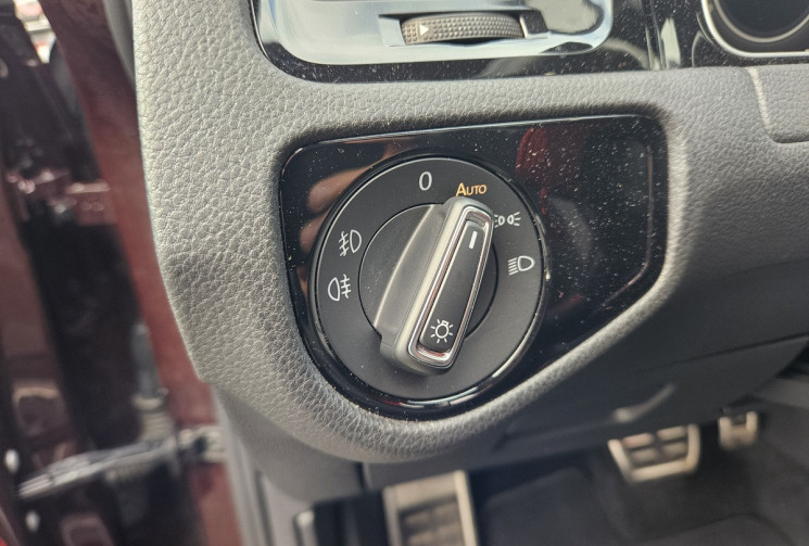 Volkswagen Golf VII PH2 GTI PERFORMANCE 2.0 TSI 245 DSG7 TO DCC CUIR