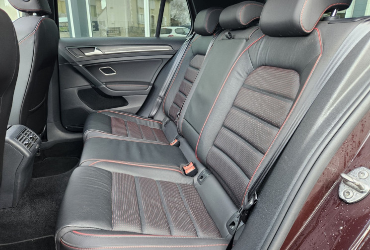 Volkswagen Golf VII PH2 GTI PERFORMANCE 2.0 TSI 245 DSG7 TO DCC CUIR