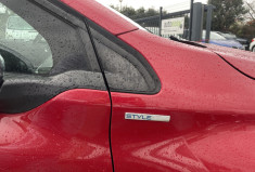 Peugeot 2008 1.2 / 82 CH / STYLE