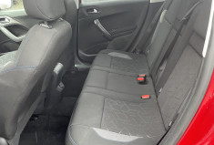 Peugeot 2008 1.2 / 82 CH / STYLE