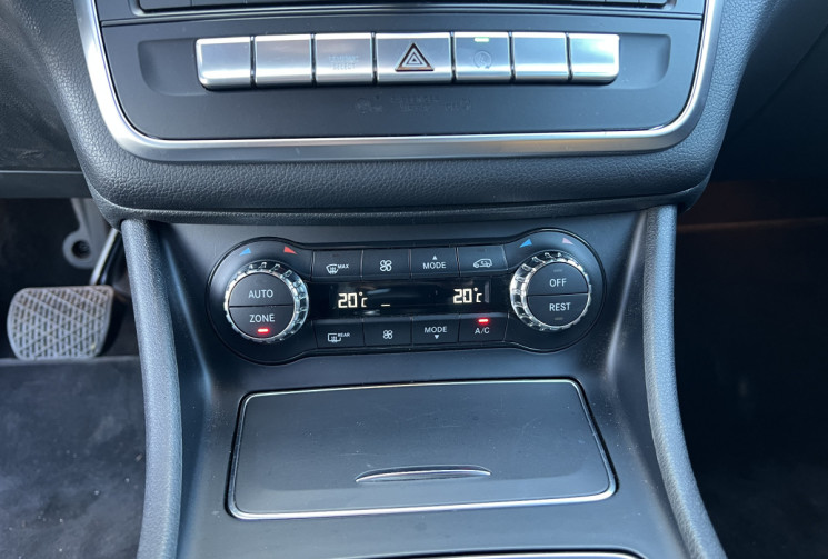 Mercedes CLA 180 122 Sensation 7G-DCT / Seulement 37 600 km / Vidange Boite OK / Caméra / Française