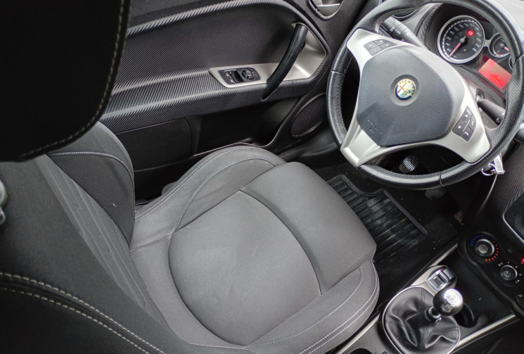 Alfa Romeo MiTo  1.4 TB MultiAir Start Stop 135 ch / SBK