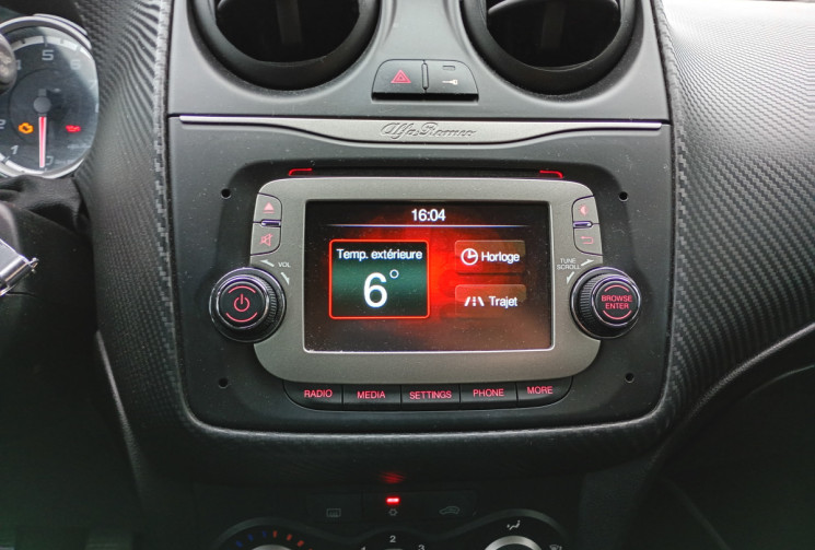 Alfa Romeo MiTo  1.4 TB MultiAir Start Stop 135 ch / SBK