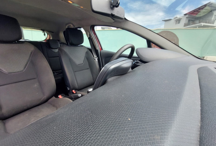 Renault Clio IV Génération Phase 2 5 Portes 0.9 TCe 12V Energy S&S 90 cv // Chaine de distribution