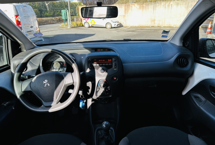 Peugeot 108 1.0 68ch Active 1ère main / Entretien Peugeot