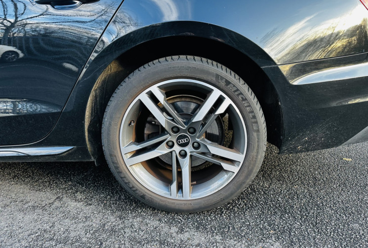 Audi A4 Avant 2.0 TDI 163ch AVUS