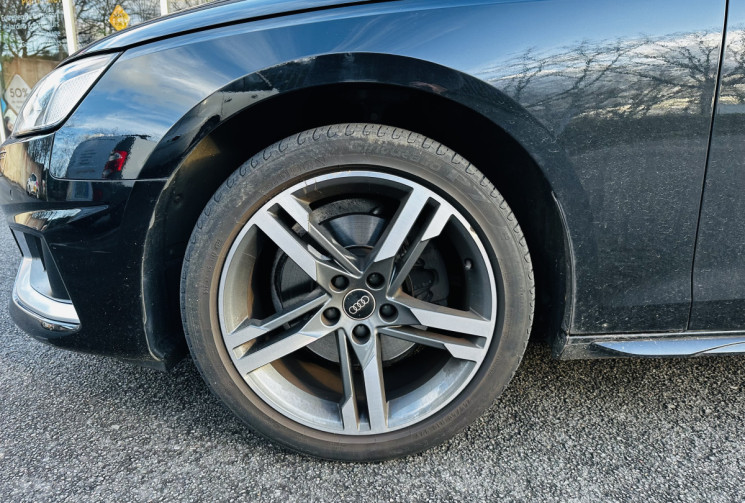 Audi A4 Avant 2.0 TDI 163ch AVUS