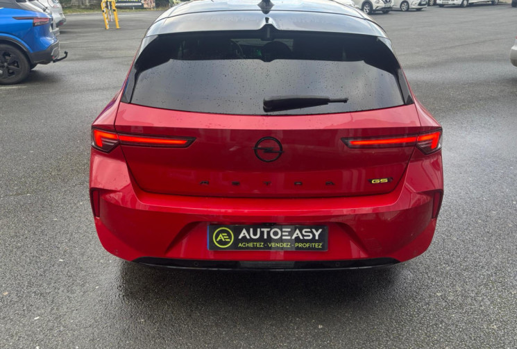 Opel Astra 1.6 HYBRID 225 GS / TOIT OUVRANT / ETAT NEUF / GARANTIE CONSTRUCTEUR JUSQU'EN JUIN 2027