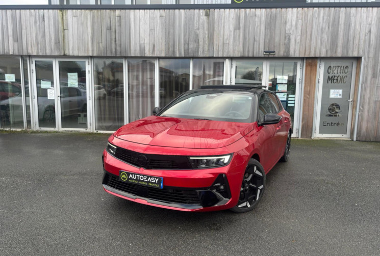 Opel Astra 1.6 HYBRID 225 GS / TOIT OUVRANT / ETAT NEUF / GARANTIE CONSTRUCTEUR JUSQU'EN JUIN 2027