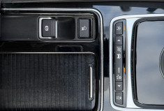 Jaguar F-Pace 3.0 D PRESTIGE V6 AWD 300 / MERIDIAN / CAMERA / HAYON ELECTRIQUE