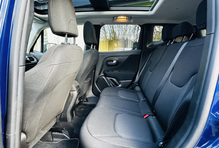 Jeep Renegade 1.0 GSE 120ch Quiksilver Edition Toit ouvrant panoramique 