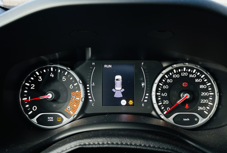 Jeep Renegade 1.0 GSE 120ch Quiksilver Edition Toit panoramique 