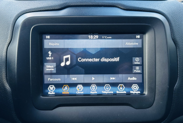 Jeep Renegade 1.0 GSE 120ch Quiksilver Edition Toit panoramique 