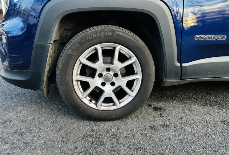 Jeep Renegade 1.0 GSE 120ch Quiksilver Edition Toit panoramique 