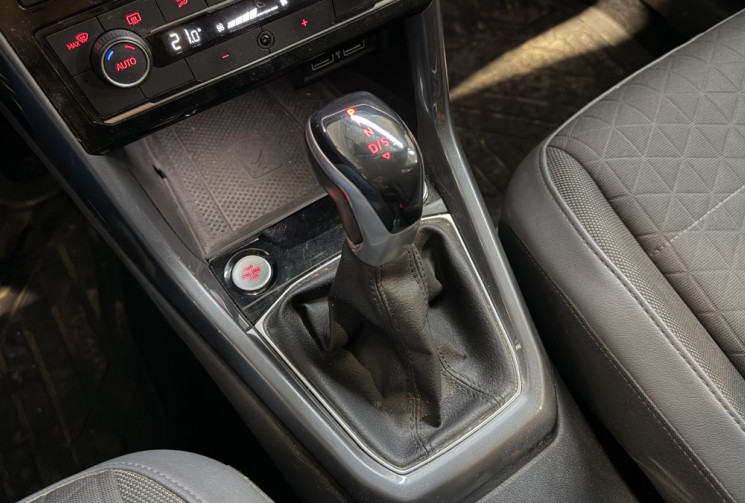 Volkswagen T-Cross R-line 1.0 TSI 115 DSG7 + PACK DRIVE ASSIST + Beats AUDIO