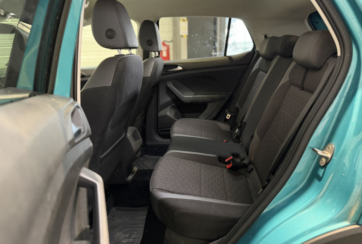 Volkswagen T-Cross R-line 1.0 TSI 115 DSG7 + PACK DRIVE ASSIST + Beats AUDIO