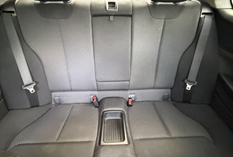 BMW Série 2 218d 143 Lounge