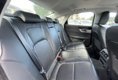 Jaguar XF 2.0 / 180 CH / PRESTIGE 4x4