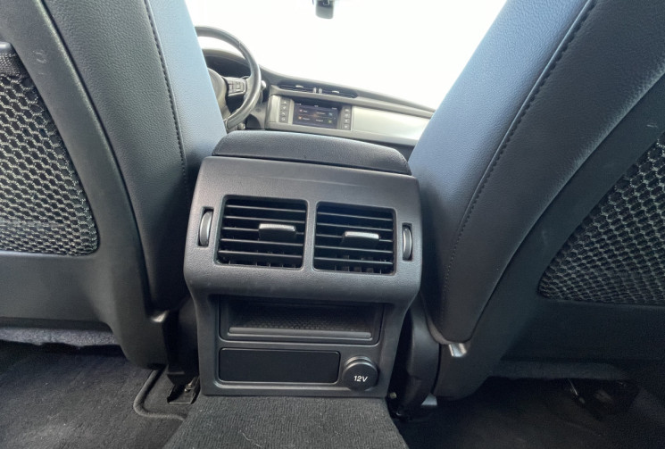 Jaguar XF 2.0 / 180 CH / PRESTIGE 4x4