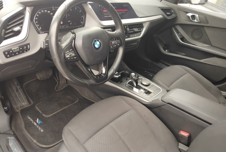 BMW Série 1  118D business design 150ch - Suivi complet Bmw - Caméra de Recul
