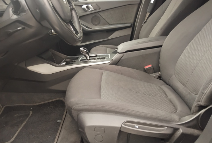 BMW Série 1  118D business design 150ch - Suivi complet Bmw - Caméra de Recul