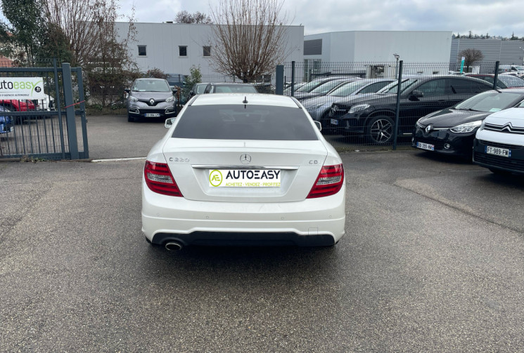Mercedes Classe C 220D / 170 CH / BLUEFFICIENCY AMG / SUIVI MERCEDES