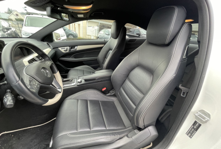 Mercedes Classe C 220D / 170 CH / BLUEFFICIENCY AMG / SUIVI MERCEDES