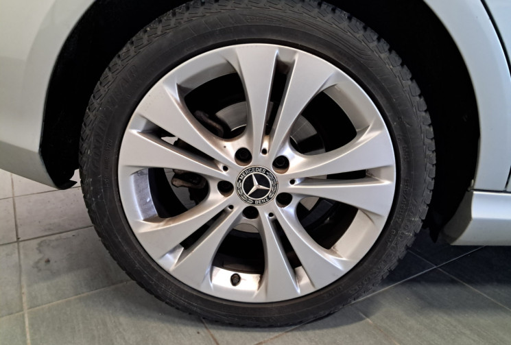 Mercedes Classe B W246 180 D 109  SENSATION 7G-DCT - TBELLE - SUIVI MERCEDES - GARANTIE 