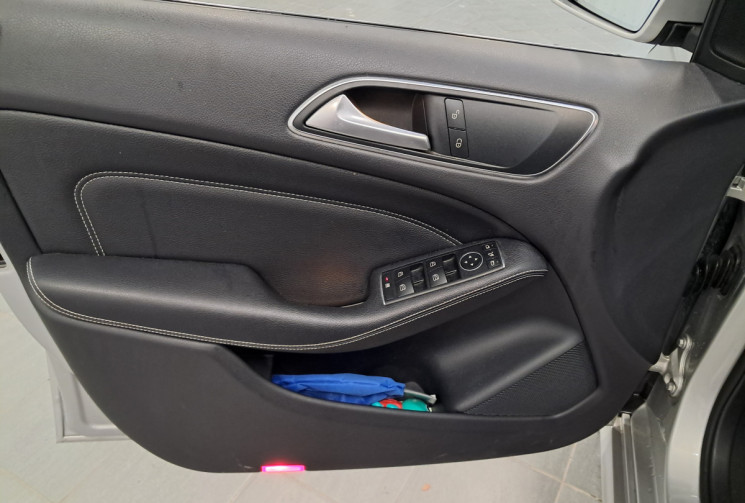 Mercedes Classe B W246 180 D 109  SENSATION 7G-DCT - TBELLE - SUIVI MERCEDES - GARANTIE 