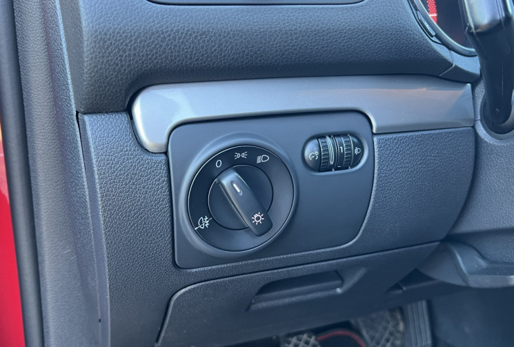 Volkswagen Golf VI 1.4 80 Trendline 3 Portes / Ethanol E85 / Distribution OK / Bluetooth 