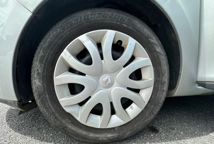 Renault Clio IV Génération Phase 2 5 Portes 0.9 TCe 12V Energy S&S 90 cv // Chaine de distribution