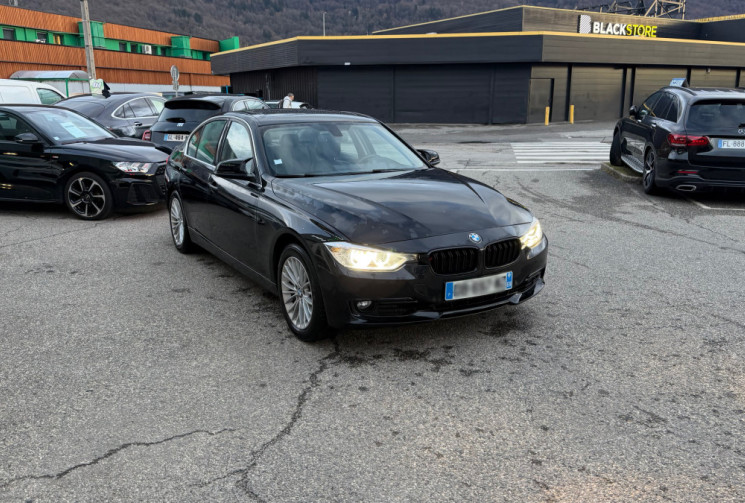 BMW Série 3 Luxury 320d xDrive 2.0 d 184 cv Boîte auto