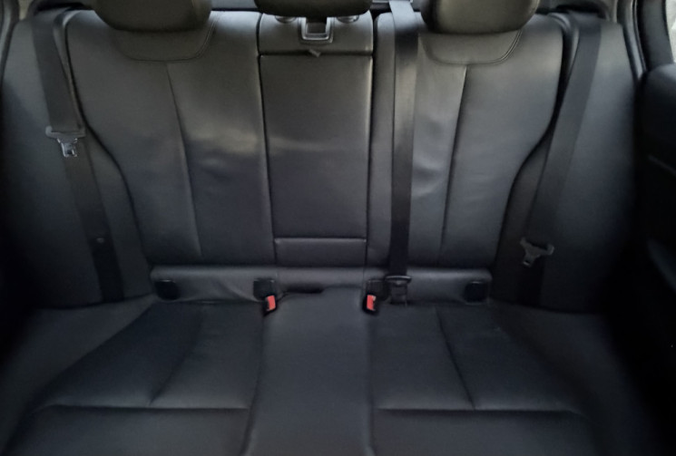 BMW Série 3 Luxury 320d xDrive 2.0 d 184 cv Boîte auto