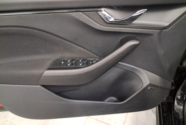 Skoda Kamiq 1.0 TSI EVO 110 YOUNG EDITION Suréquipé - TBE - SUIVI GGE - GARANTIE 12 MOIS